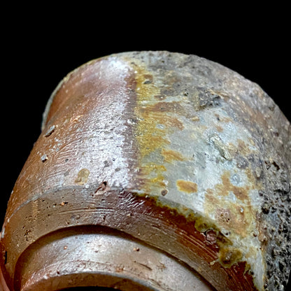 フランクフルト美術館収蔵作家 高原 昌治 作 備前焼 窯変胡麻灰被り酒呑 二大重要無形文化財保持者師事作品 #328